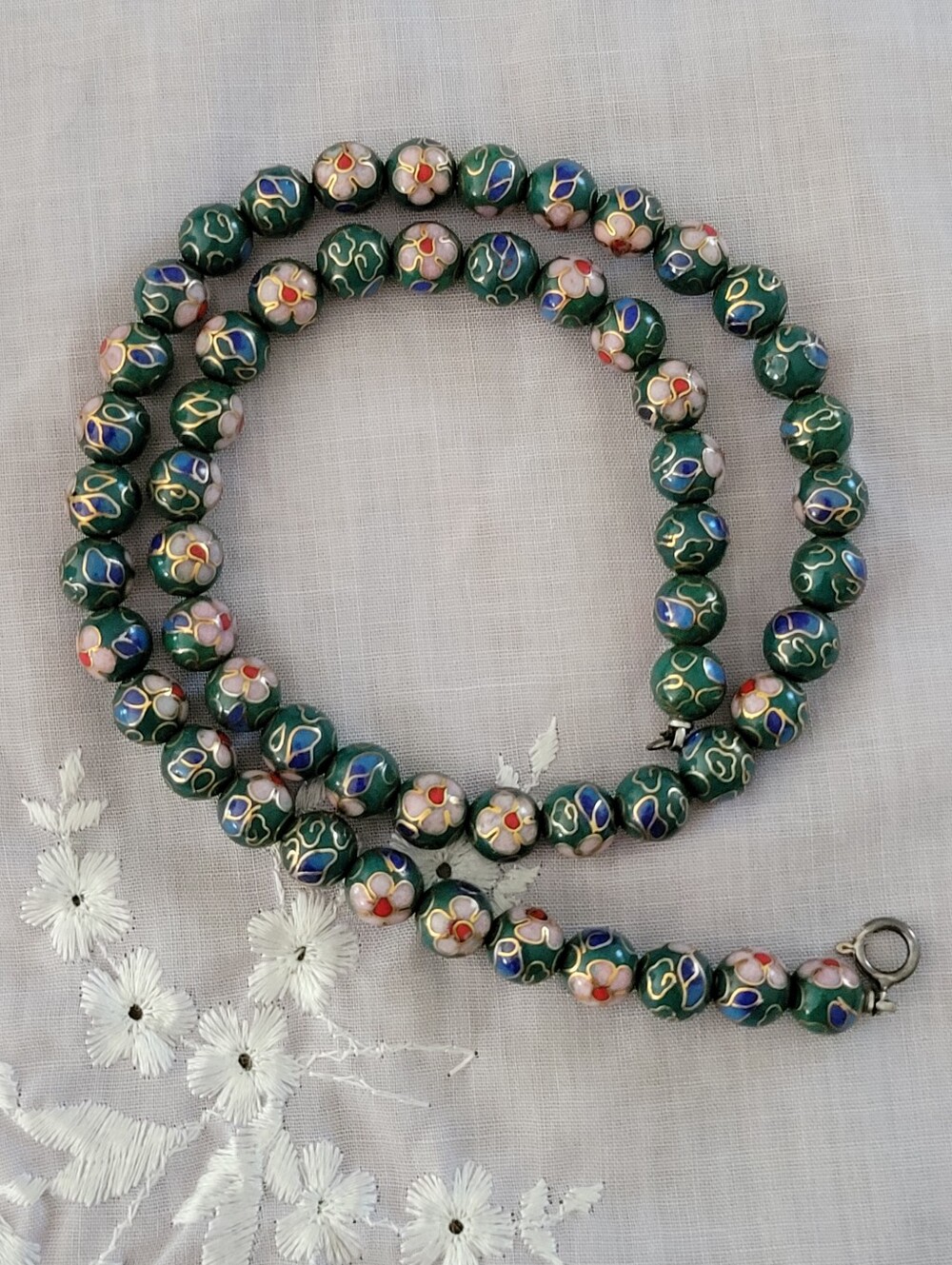 Vintage Green Cloisonne Beaded Necklace - Picture 2 of 7